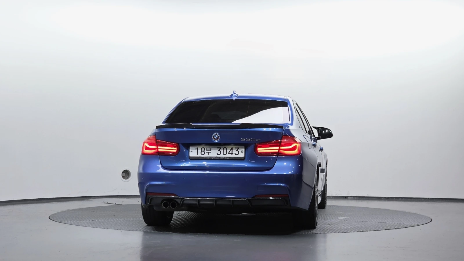 BMW 330 IPERFORMANCE Plug-in Hybrid, снимка 4 - Автомобили и джипове - 56309812