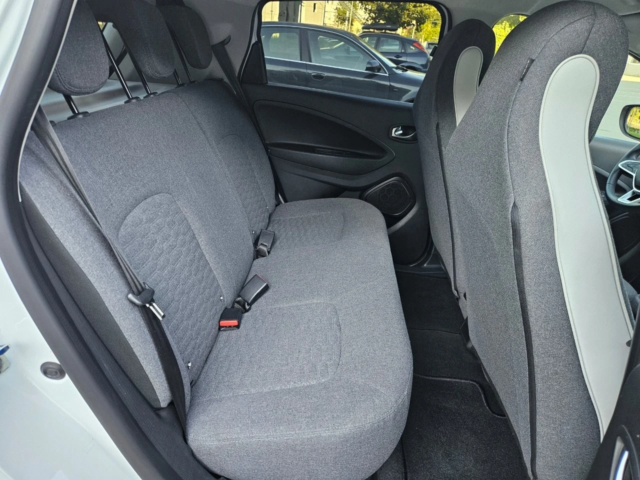 Renault Zoe II NEW 52kW 420�� ������ CCS 53000�� 2023� | Mobile.bg � ����������� 14