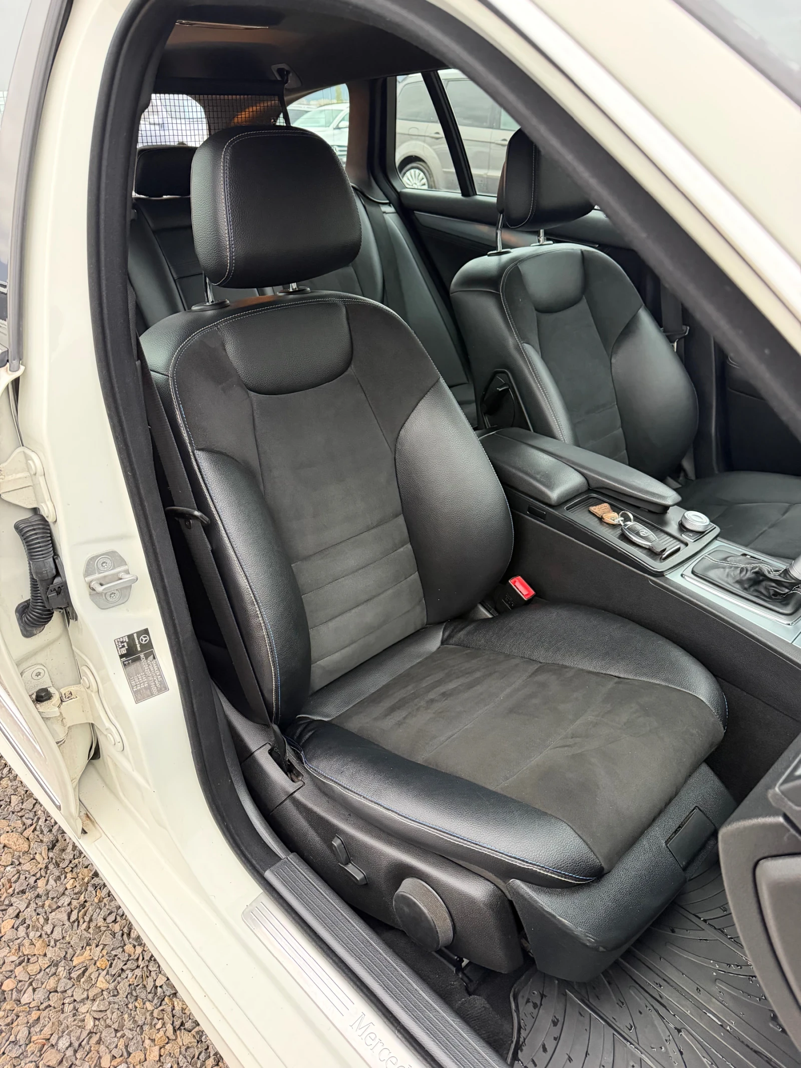 Mercedes-Benz C 220 2.2CDi 170�� * AMG-�����* * ���������*  | Mobile.bg � ����������� 13