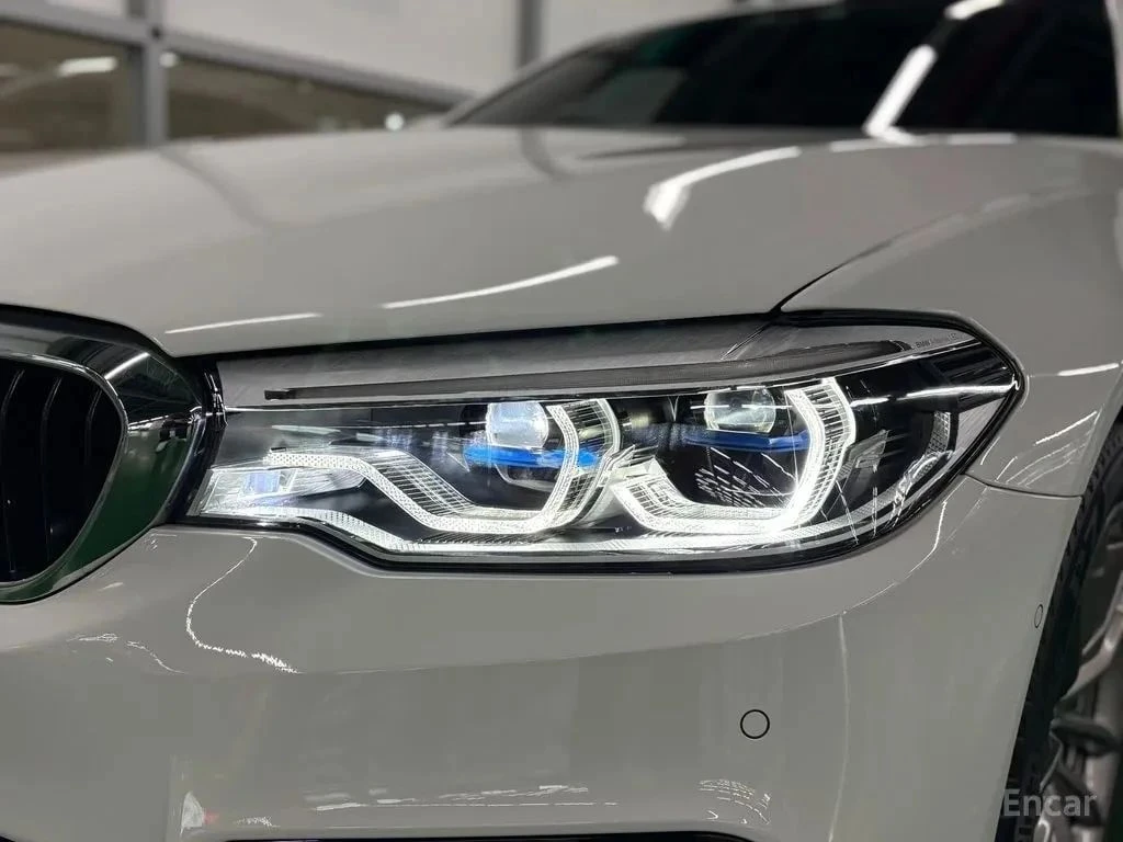 BMW 520, снимка 5 - Автомобили и джипове - 56714857