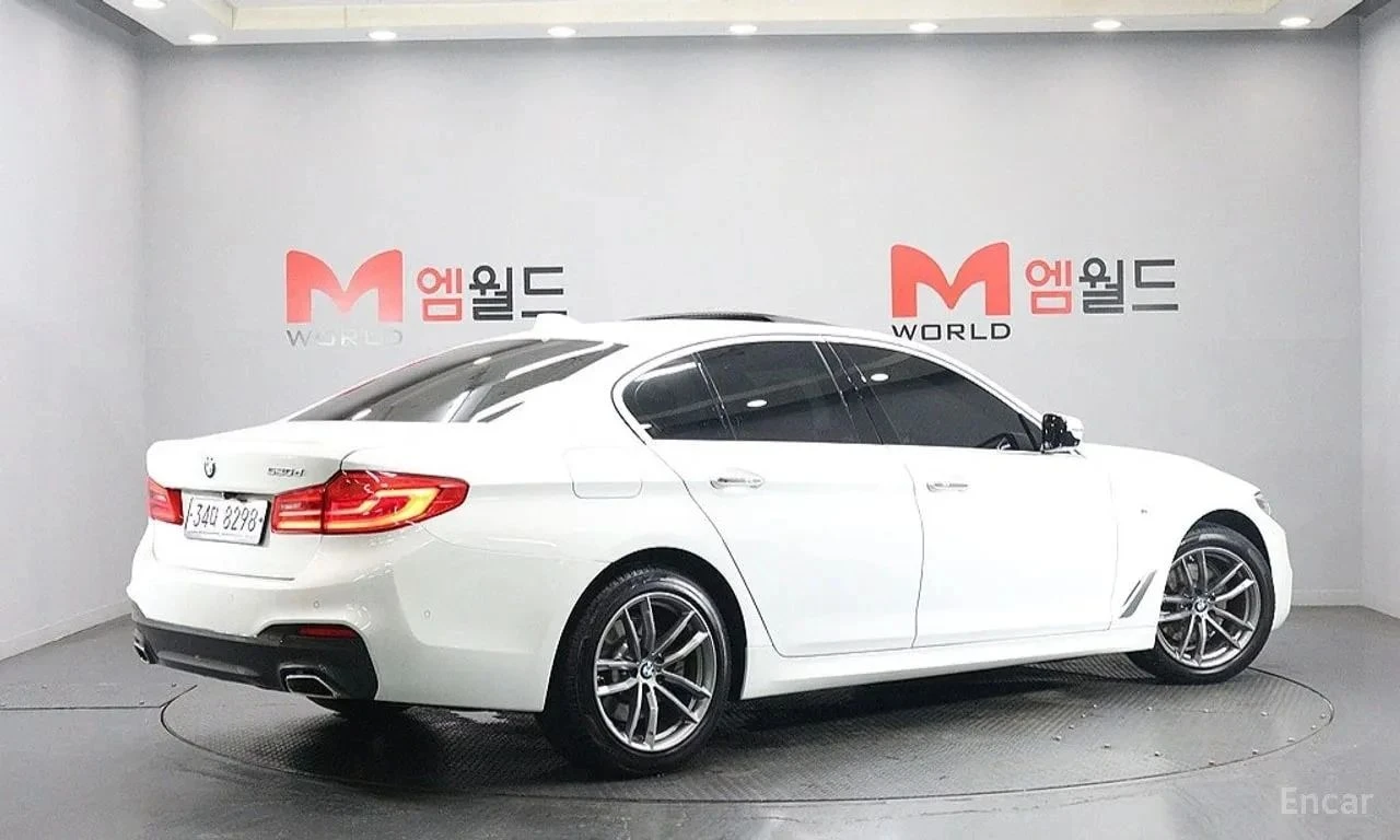 BMW 520, снимка 4 - Автомобили и джипове - 56714857