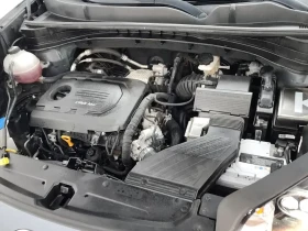 Kia Sportage Diesel 1.7 2Wd Trendy, снимка 6