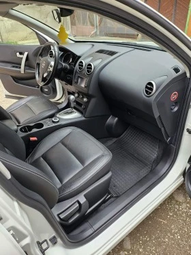 Nissan Qashqai 2.0i 4x4, снимка 9