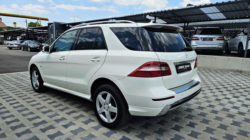 Mercedes-Benz ML 350 ! AMG LINE/GERMANY/ПОДГРЕВ/FULL LED/F1/SPORT/NAVI/, снимка 7 - Автомобили и джипове - 46548435