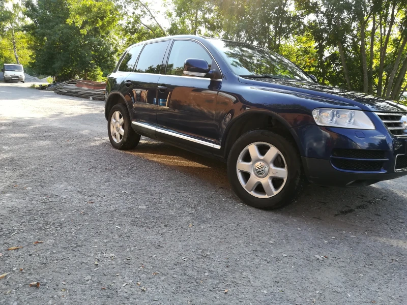 VW Touareg, снимка 4 - Автомобили и джипове - 47621884