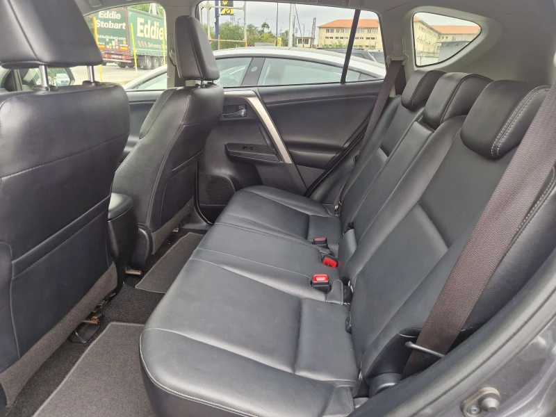 Toyota Rav4 EXECUTIVE AWD 2.2D-CAT, снимка 16 - Автомобили и джипове - 51842064