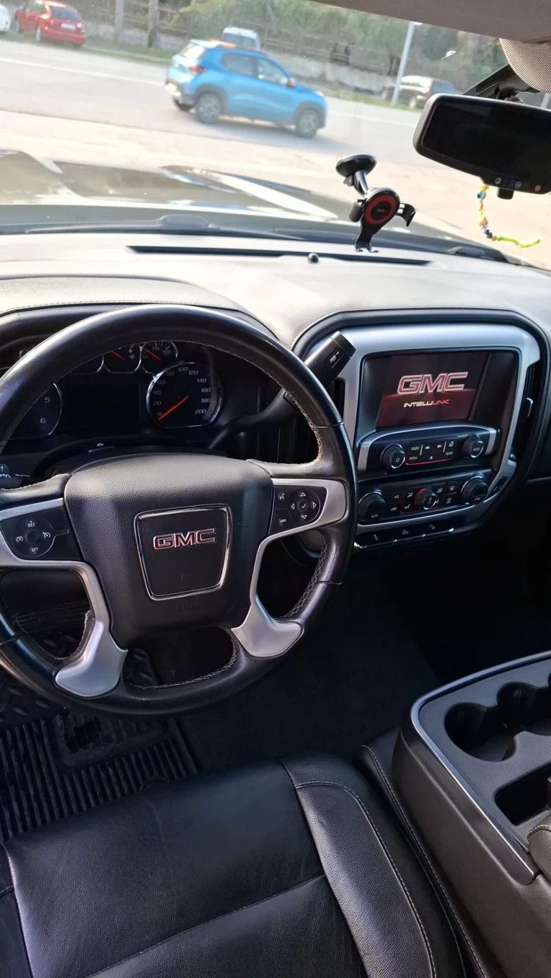 Gmc Sierra бензин газ, снимка 7 - Автомобили и джипове - 52494714