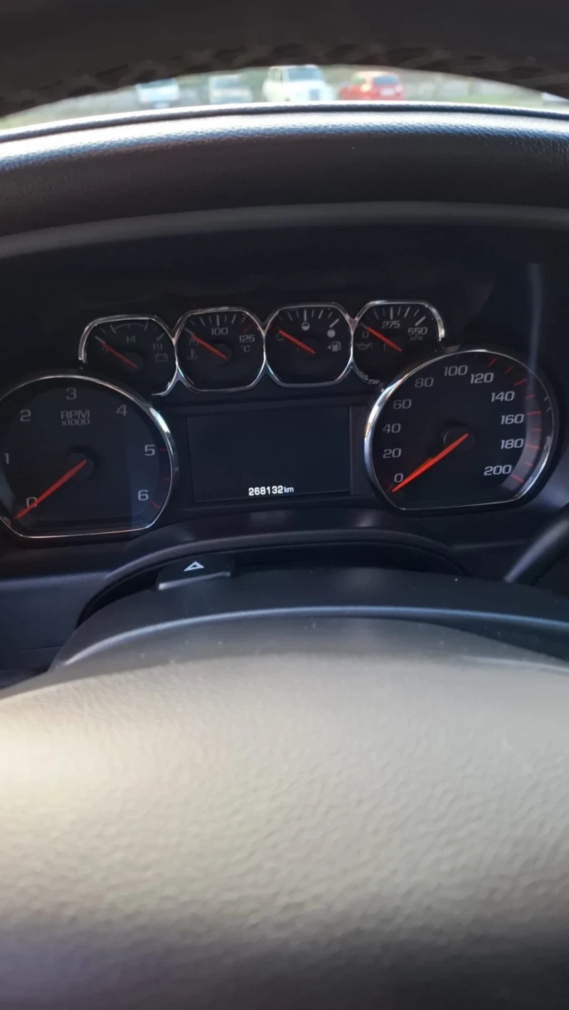 Gmc Sierra бензин газ, снимка 10 - Автомобили и джипове - 52494714