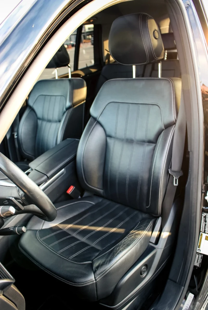 Mercedes-Benz GL 350 Bluetec/Panorama/Подгрев/Keyless/Камера, снимка 8 - Автомобили и джипове - 52090440