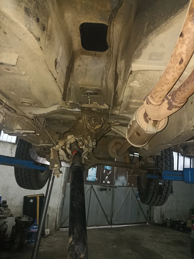 Suzuki Samurai, снимка 14 - Автомобили и джипове - 52500690