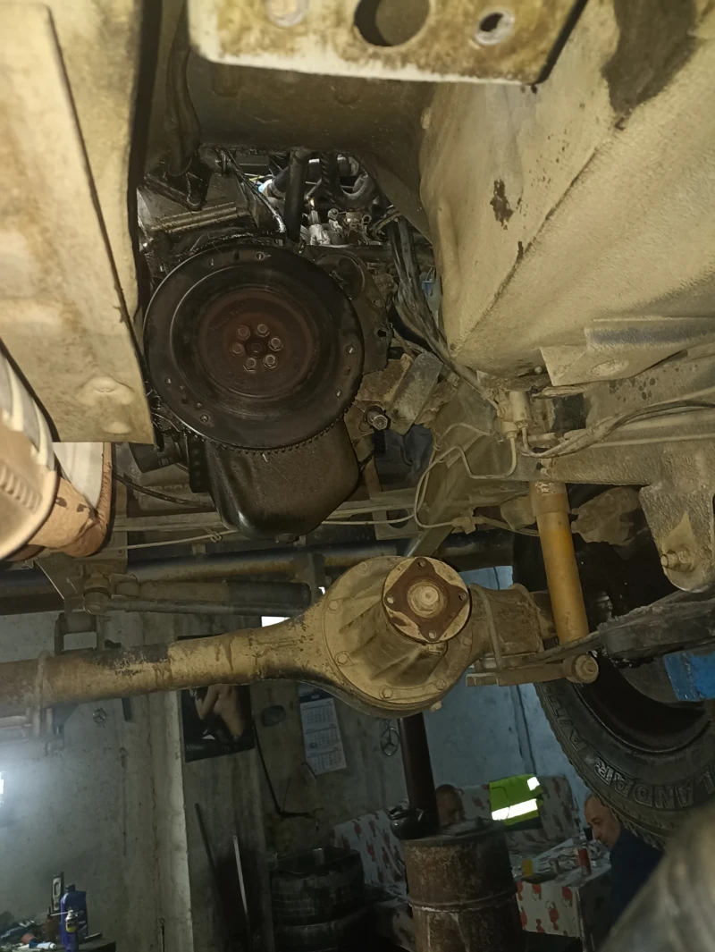 Suzuki Samurai, снимка 15 - Автомобили и джипове - 52500690