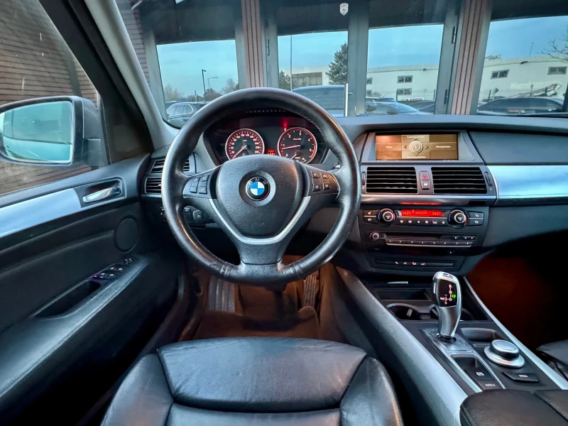 BMW X5 3.0D DynamicDrive* Comfort* Подгрев* Лизинг, снимка 10 - Автомобили и джипове - 52841774
