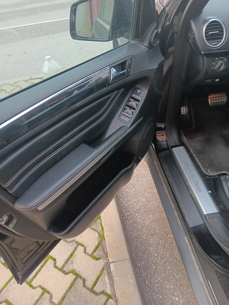 Mercedes-Benz ML 350, снимка 4 - Автомобили и джипове - 53005098
