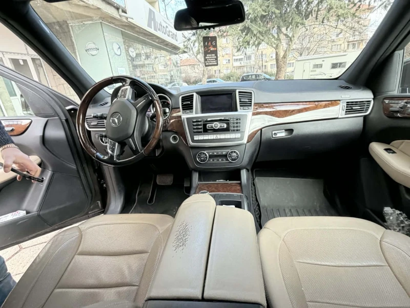 Mercedes-Benz GL 350, снимка 8 - Автомобили и джипове - 53155469
