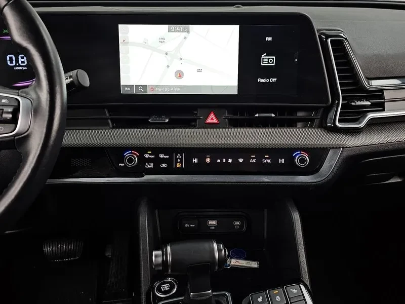 Kia Sportage 2.0 CRDi 4WD, снимка 15 - Автомобили и джипове - 54276417