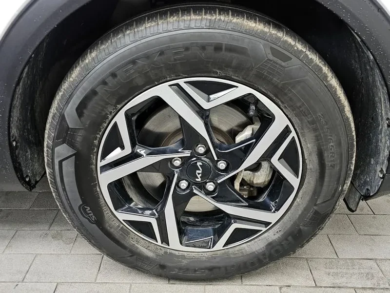 Kia Sportage 2.0 CRDi 4WD, снимка 5 - Автомобили и джипове - 54276417