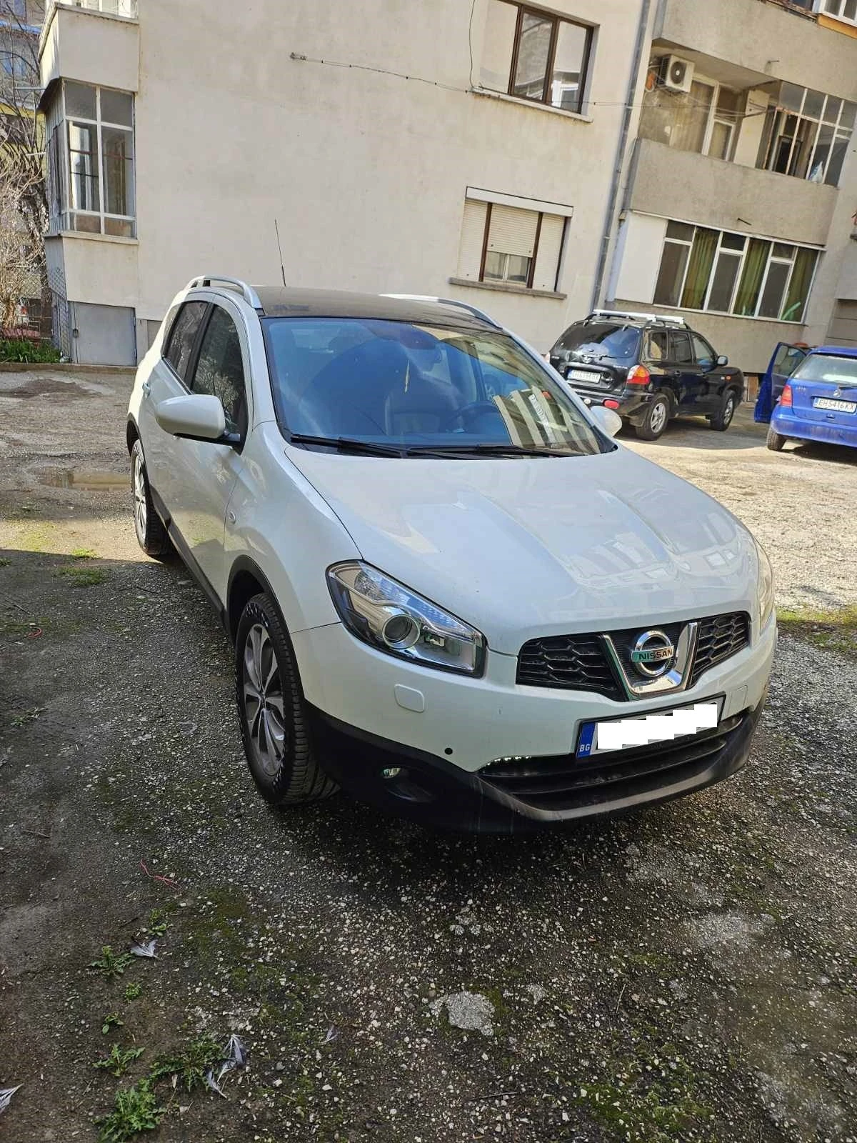 Nissan Qashqai 2.0i 4x4 - изображение 3