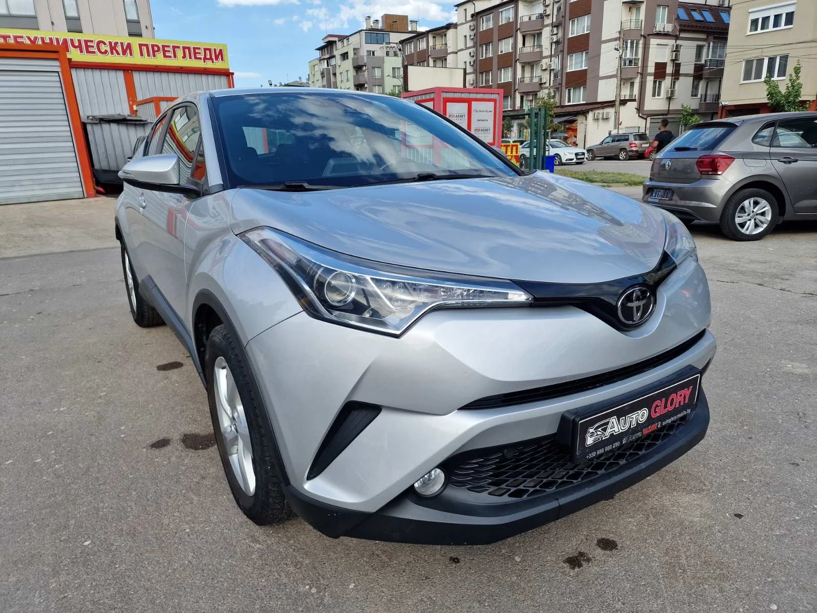 Toyota C-HR 1.2 BENZ 4x4! - изображение 3