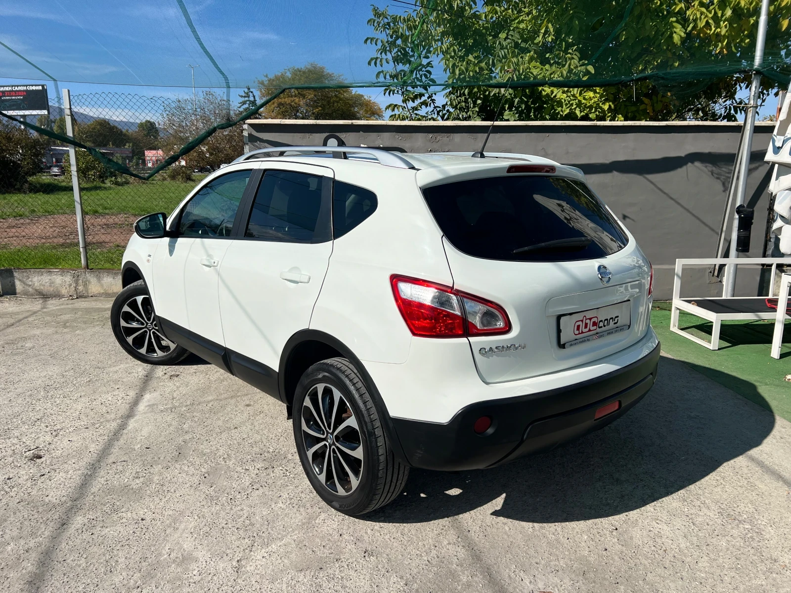 Nissan Qashqai 2.0i 4WD Euro5a - изображение 5