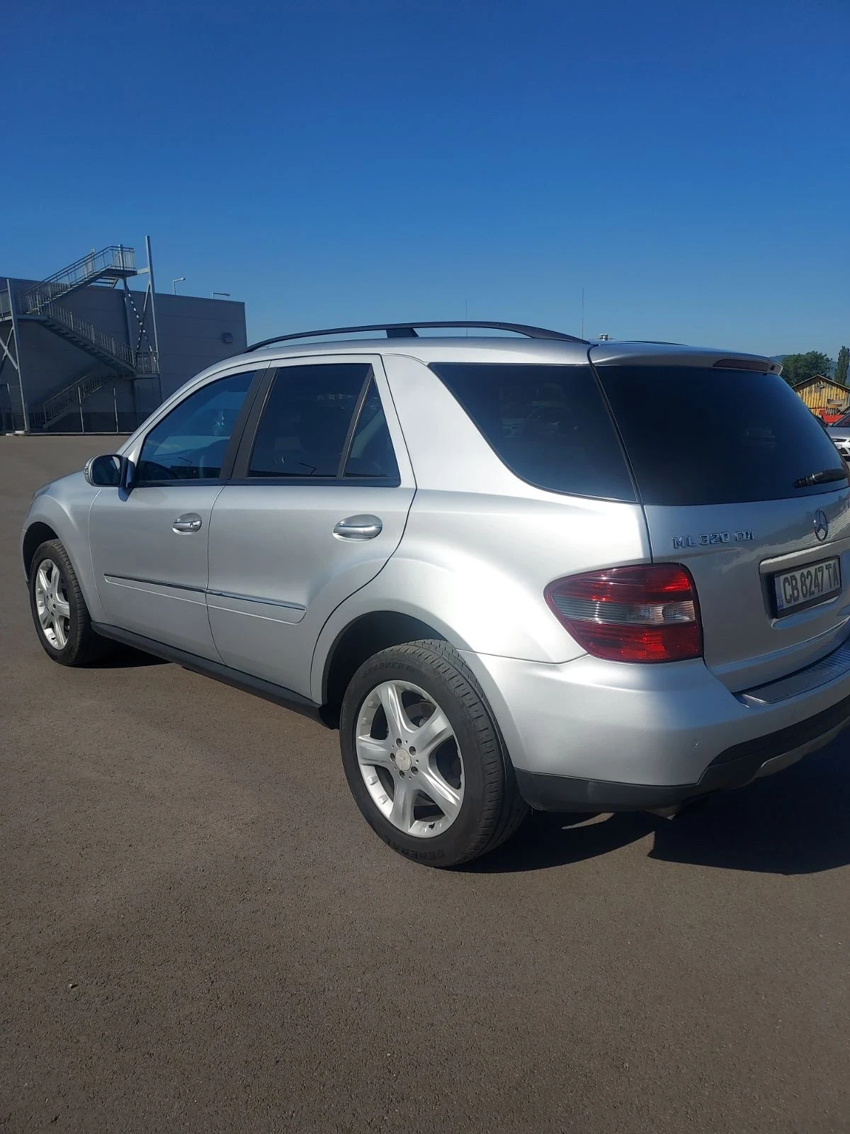 Mercedes-Benz ML 320  - изображение 5