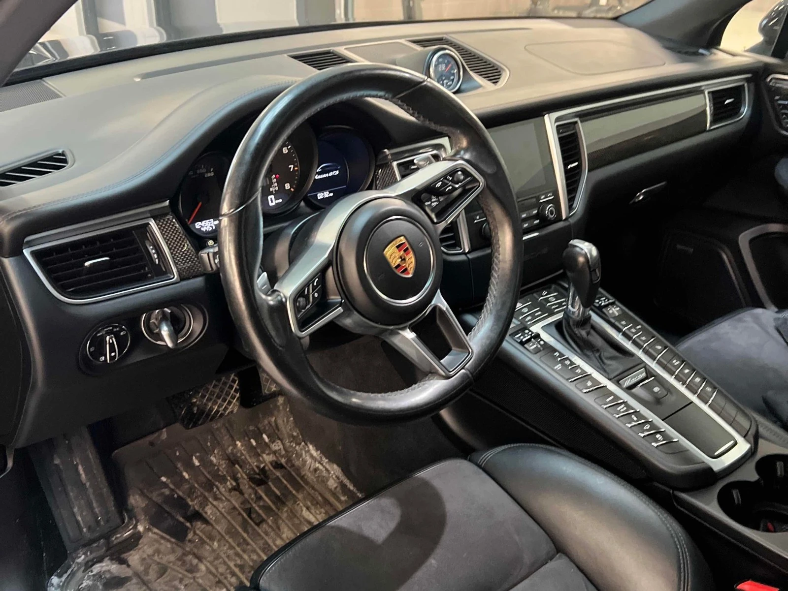 Porsche Macan GTS С РЕГИСТРАЦИЯ & АВТО КРЕДИТ, снимка 5 - Автомобили и джипове - 53911777