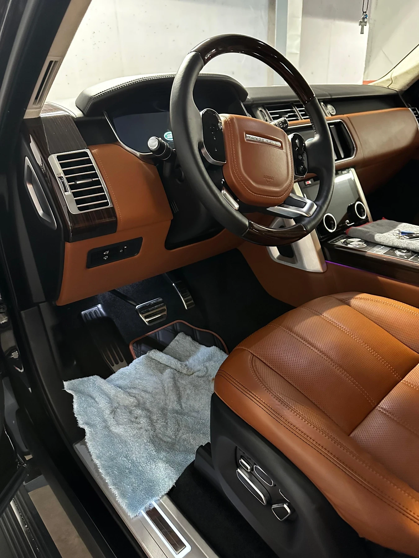 Land Rover Range rover, снимка 10 - Автомобили и джипове - 53924872