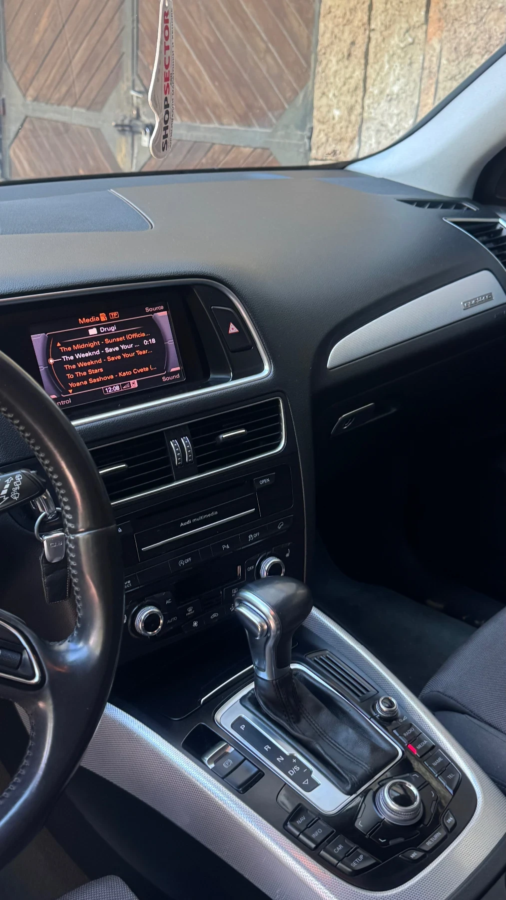 Audi Q5 2.0 TDI QUATRO 215 hp, снимка 5 - Автомобили и джипове - 54855414