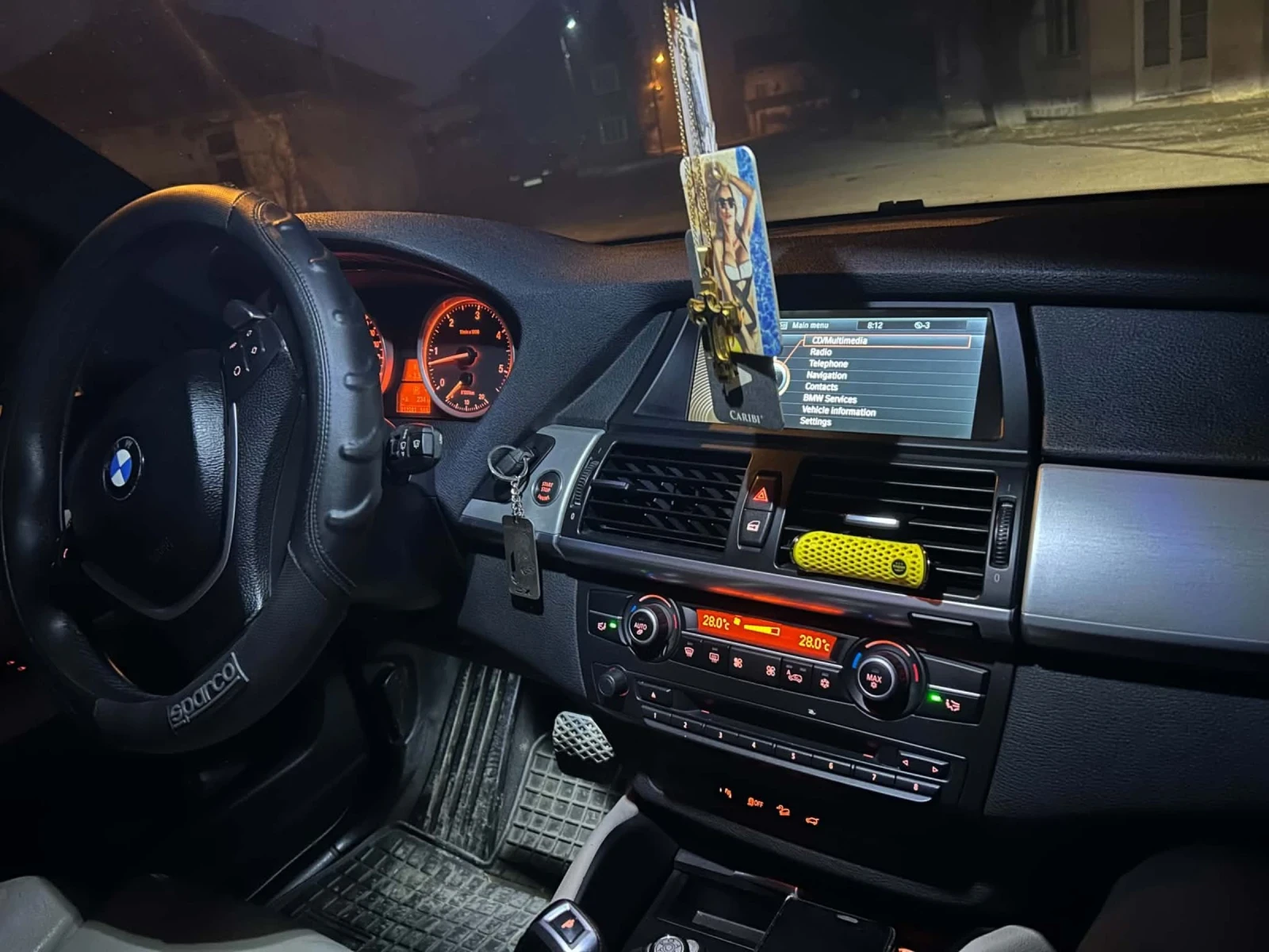 BMW X6 4.0D, снимка 11 - Автомобили и джипове - 54858516