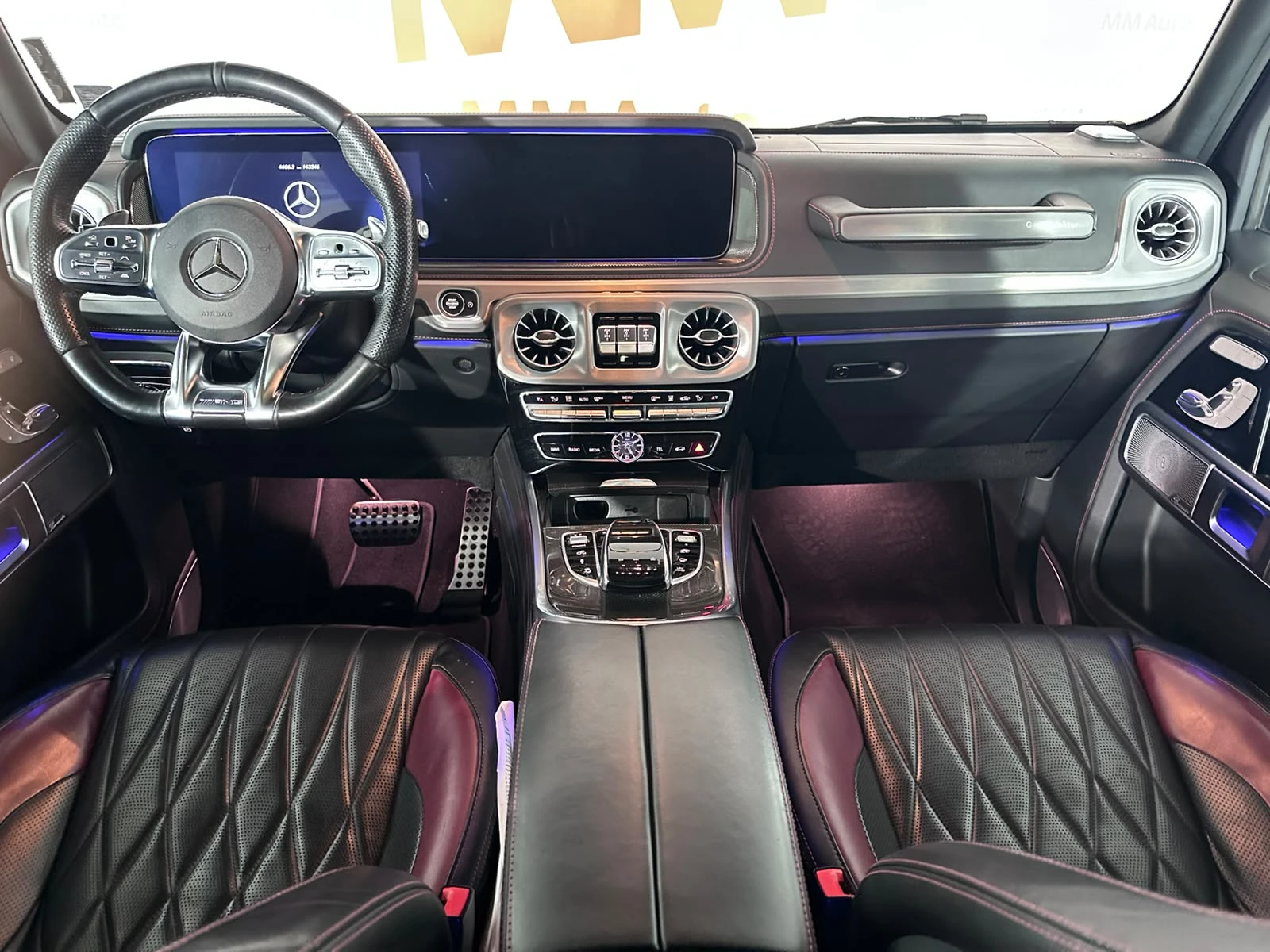 Mercedes-Benz G 63 AMG Carbon* Burmester* Manufaktur Night Magno, снимка 9 - Автомобили и джипове - 55405455
