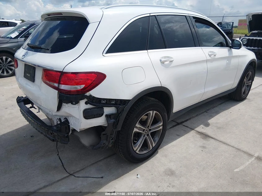Mercedes-Benz GLC 300 2.0l, снимка 4 - Автомобили и джипове - 55569500