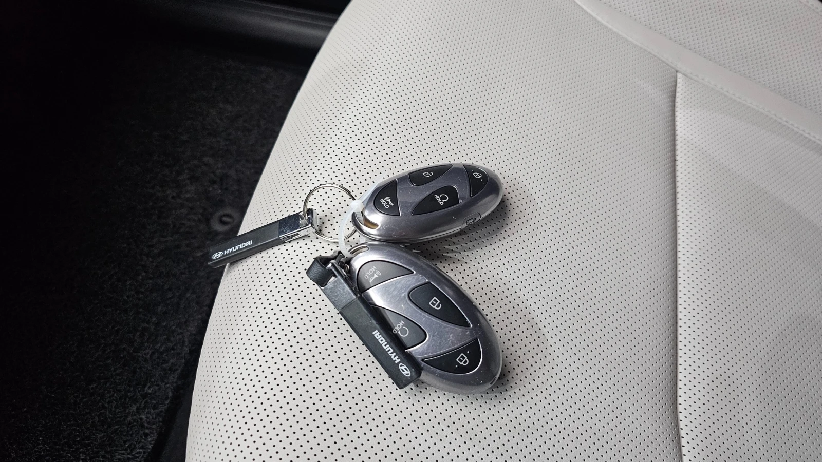 Hyundai Tucson PREMIUM 4WD * ОБДУХ * DIS * KAMEPA, снимка 14 - Автомобили и джипове - 55817854