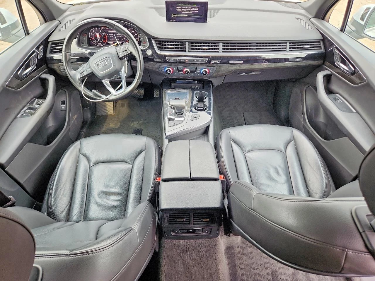Audi Q7 3.0l Premium Plus, снимка 8 - Автомобили и джипове - 55956674