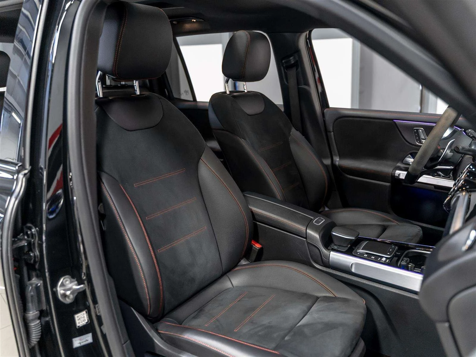 Mercedes-Benz GLB35AMG | Night Pkg| ��������� ���� | Mobile.bg � ����������� 10