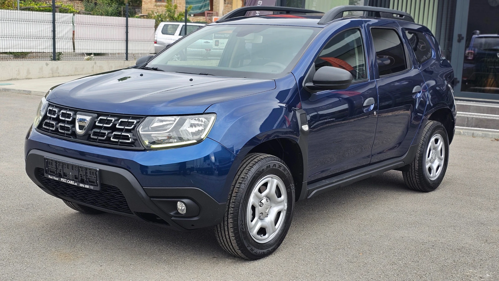 Dacia Duster 1.5dCi 6SP IT-ИСТОРИЯ-ТОП СЪСТ.-ЛИЗИНГ, снимка 3 - Автомобили и джипове - 56234027