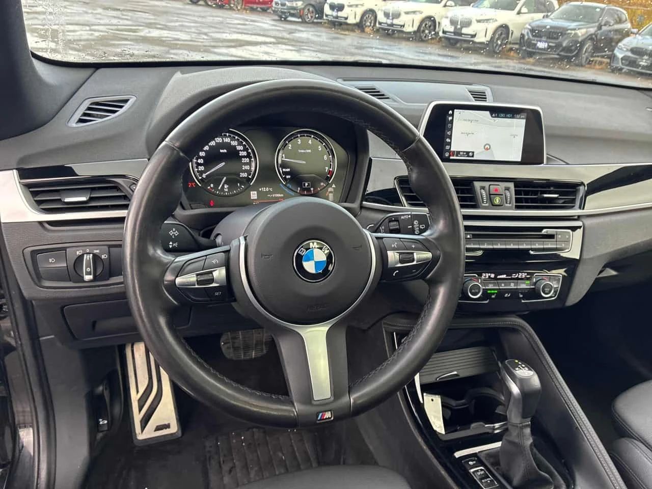 BMW X1 xDrive28 | CARFAX | ������ ���������������� �� BMW | Mobile.bg � ����������� 12