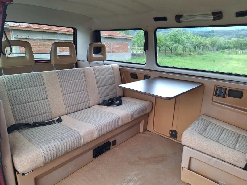 VW Multivan, снимка 7 - Бусове и автобуси - 52487794