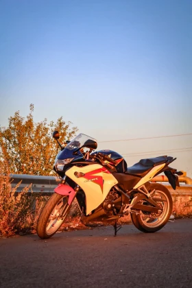 Honda Cbr | Mobile.bg    10