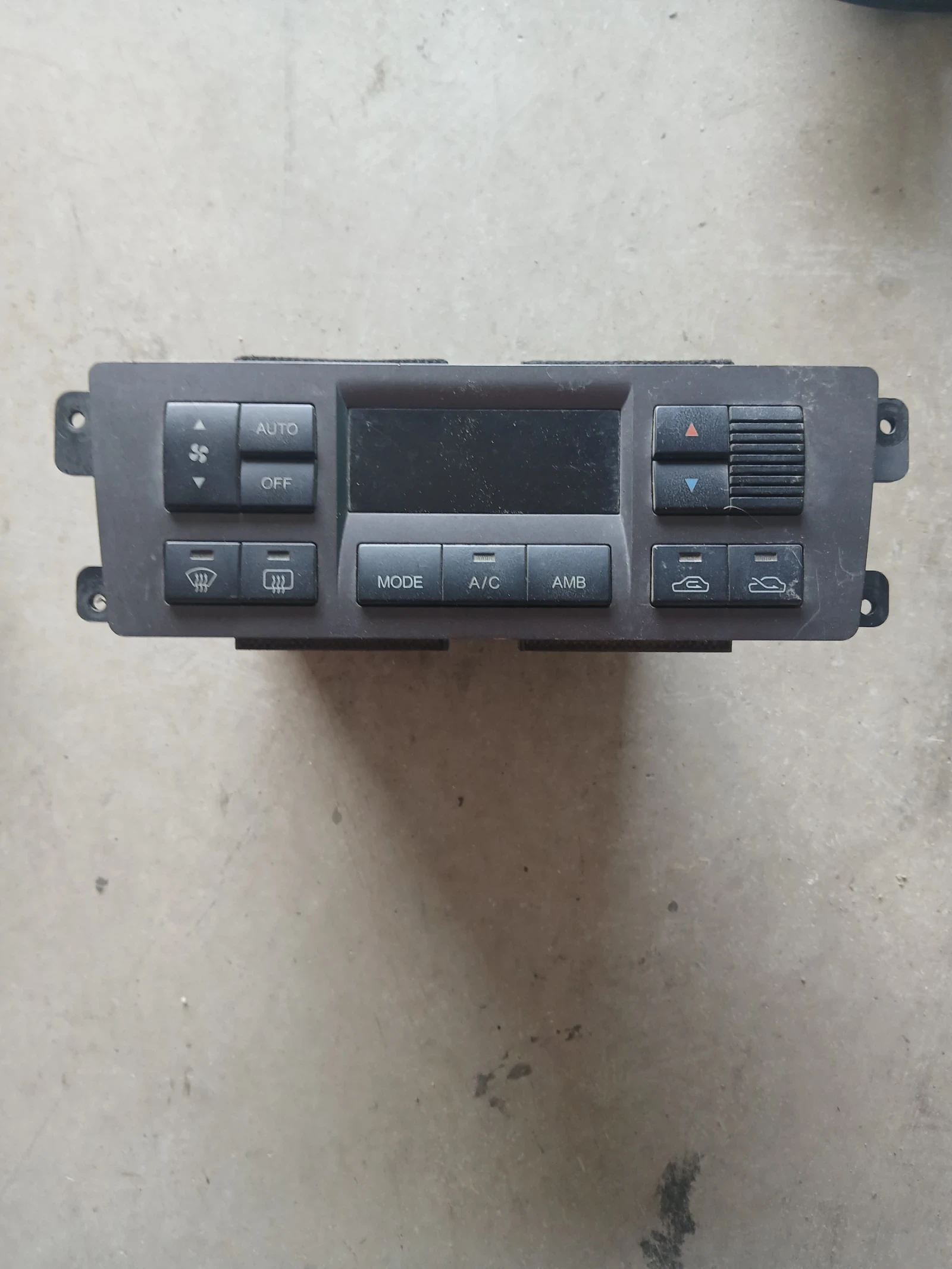 972XX-H1600 управление климатроник Hundai Terracan