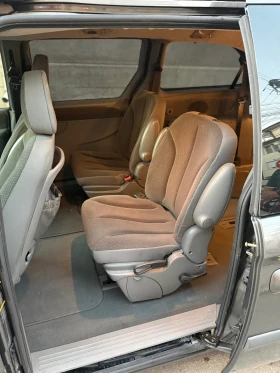 Chrysler Voyager 2, 8    150кс 6+ 1, снимка 9