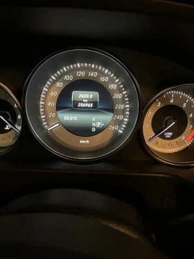 Обява за продажба на Mercedes-Benz E 400 ~30 000 лв. - изображение 7