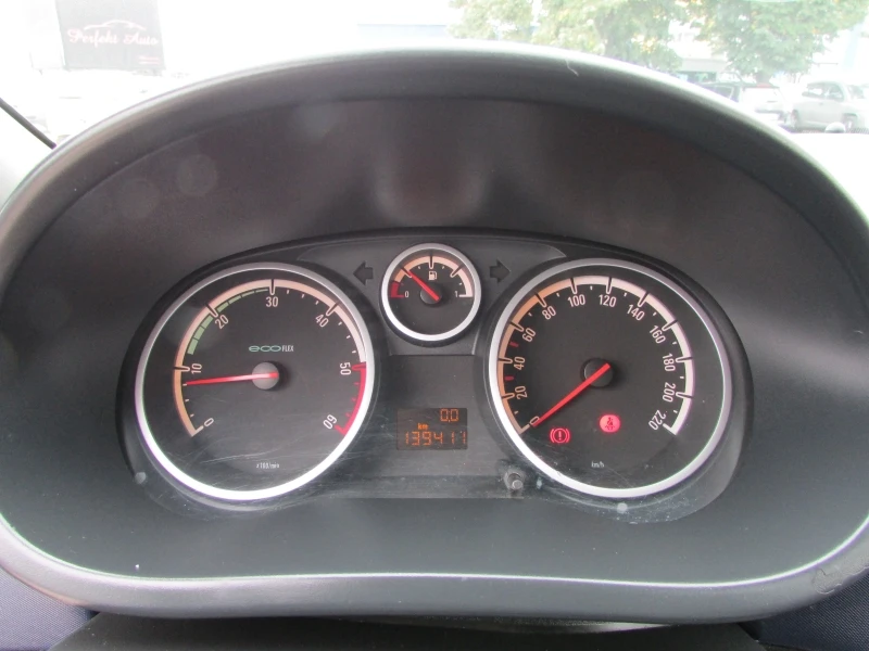 Opel Corsa 1.3CDTI EURO4, снимка 14 - Автомобили и джипове - 38101726