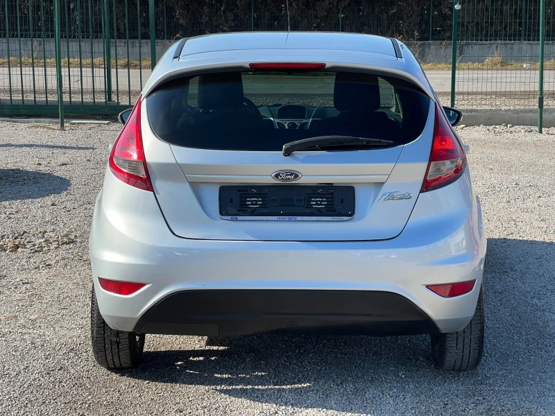 Ford Fiesta 1.4 , снимка 5 - Автомобили и джипове - 46447898