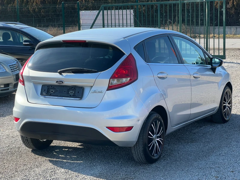 Ford Fiesta 1.4 , снимка 4 - Автомобили и джипове - 46447898