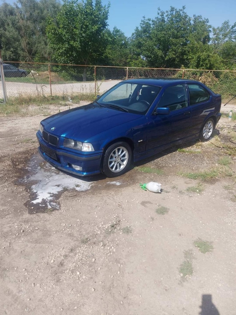 BMW 316 1.6 бензин климатик , снимка 1 - Автомобили и джипове - 46913019