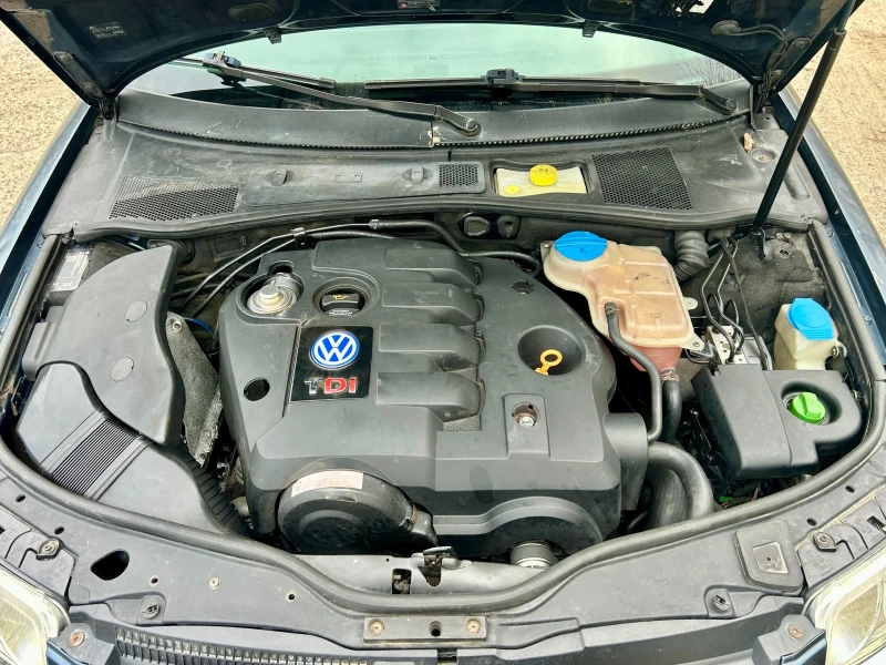 VW Passat Highline, снимка 12 - Автомобили и джипове - 49337067