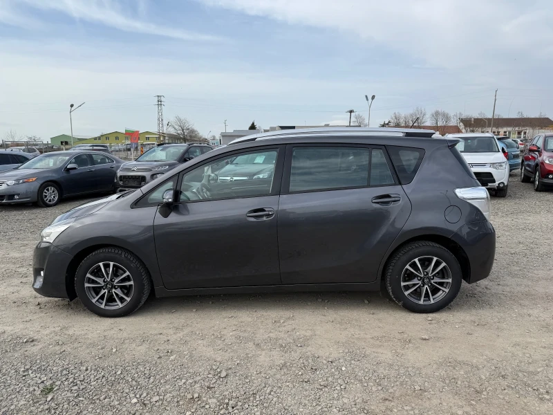 Toyota Verso 1.8 ШВЕЙЦАРИЯ, снимка 4 - Автомобили и джипове - 49520928