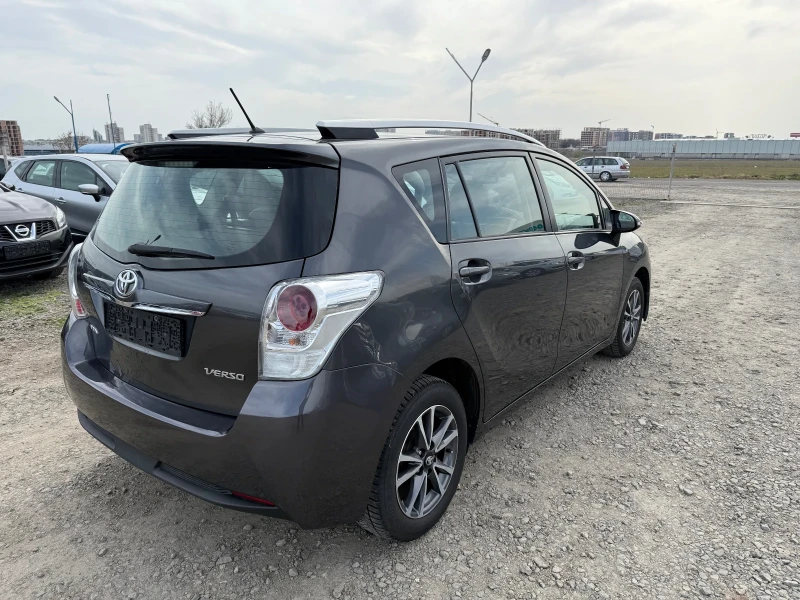 Toyota Verso 1.8 ШВЕЙЦАРИЯ, снимка 6 - Автомобили и джипове - 49520928