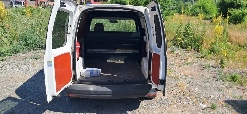 VW Caddy, снимка 3 - Автомобили и джипове - 52065559