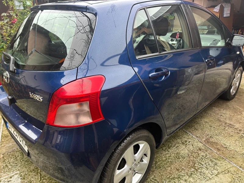 Toyota Yaris 1000, снимка 3 - Автомобили и джипове - 52581525