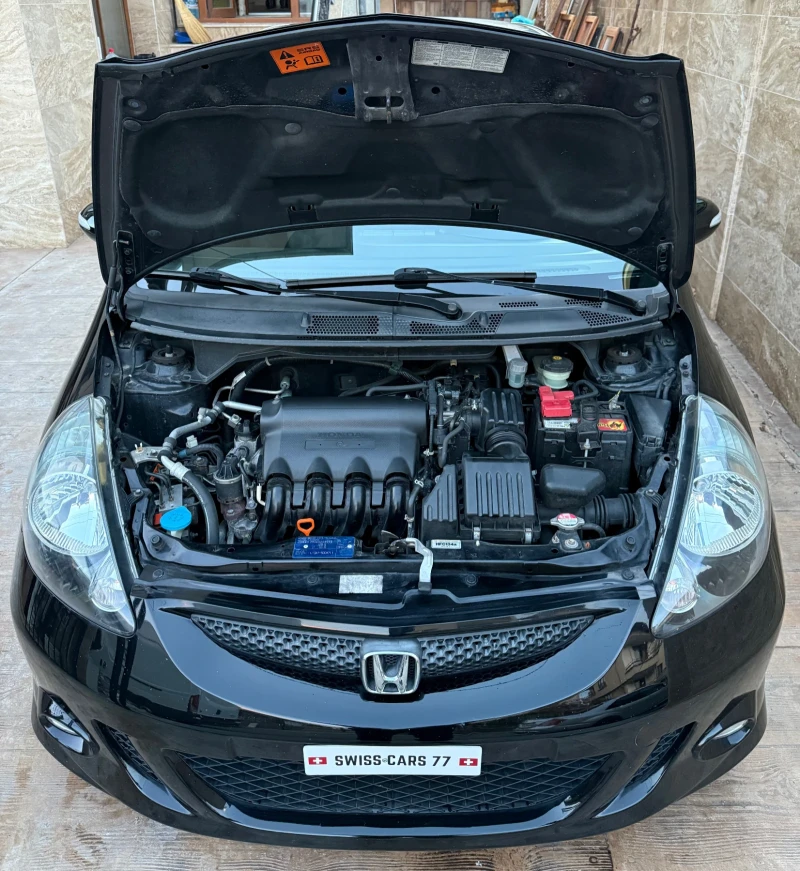 Honda Jazz 1.4i SPORT ШВЕЙЦАРИЯ 100% РЕАЛЕН ВИДЕО ЛИЗИНГ, снимка 5 - Автомобили и джипове - 52643915